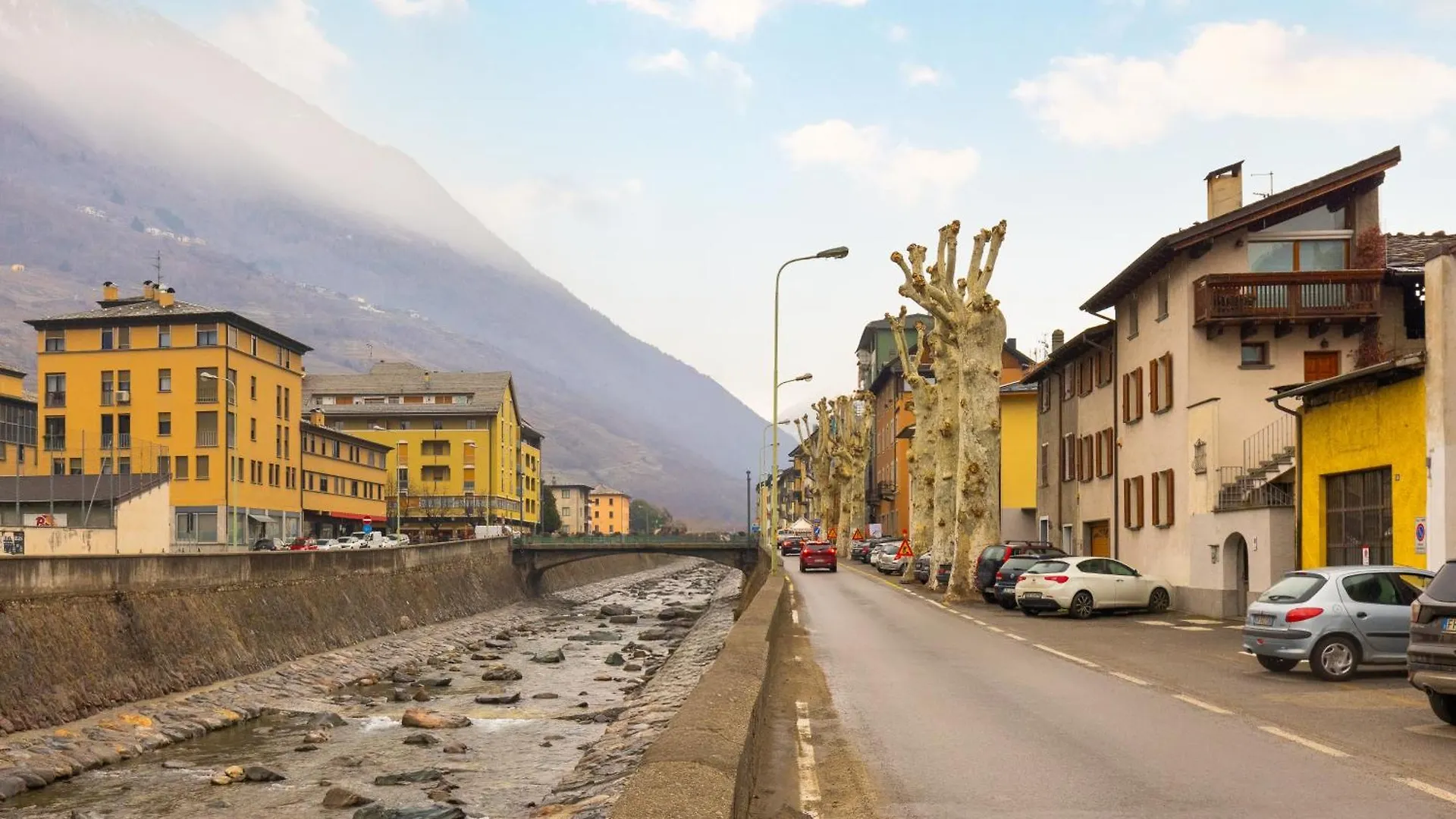 蒂拉诺1Min From Bernina Express - Mountain View - Ac - Wifi公寓 公寓